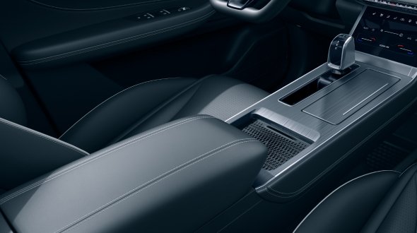 Chery TIGGO 4 HYBRID Зберігання речей