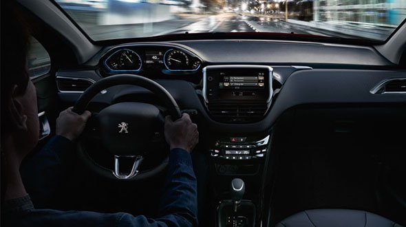 Peugeot 2008 НАДІЙНИЙ КРОСОВЕР МАЙБУТНЬОГО Peugeot 2008 НАДІЙНИЙ КРОСОВЕР МАЙБУТНЬОГО